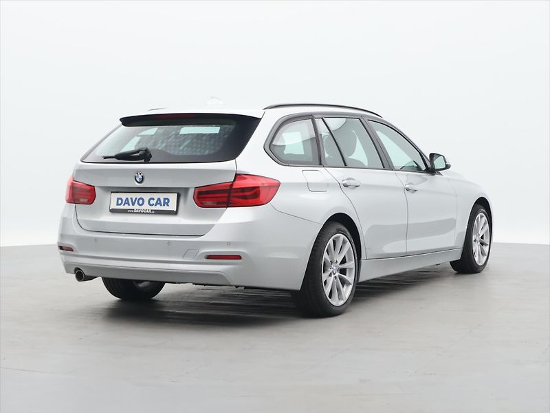 BMW Řada 3 2,0 318da 110kW Advantage - fotka 7 z 28