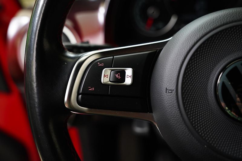 Volkswagen up! - fotka 16 z 24