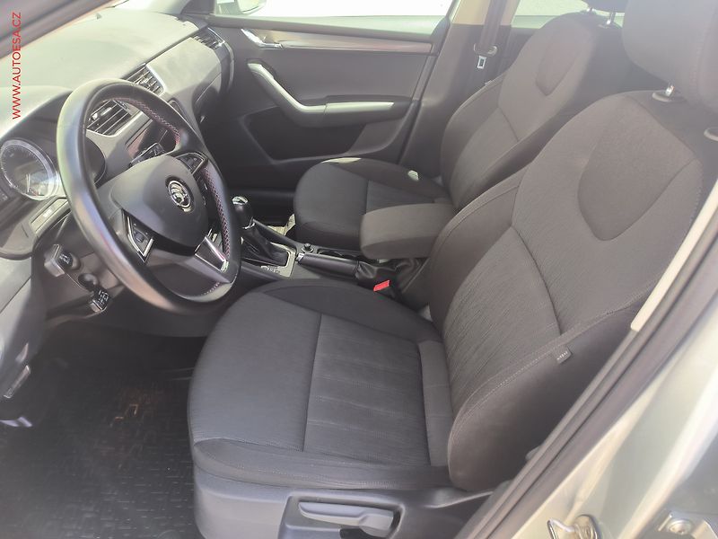 Škoda Octavia (2019) 2.0 TSi, Style, DSG, LED, TZ - fotka 9 z 24