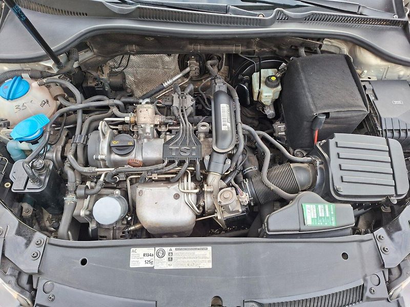 Volkswagen Golf (2011) 1.2TSI 63kW -NOVÉ ČR-S.KNIHA - fotka 21 z 38