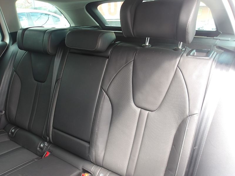 Škoda Octavia 1,4TSi BA+EL ČR ! MAX.VÝBAVA ! - fotka 21 z 33