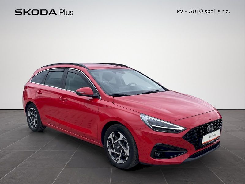 Hyundai i30 (2025) 1.5 T-GDI 103 kW MHEV Style DC - fotka 27 z 35