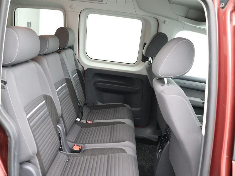 Volkswagen Caddy 1,2 TSI Cup 1.Maj Navi Tažné - fotka 13 z 30