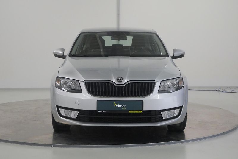 Škoda Octavia - fotka 4 z 24