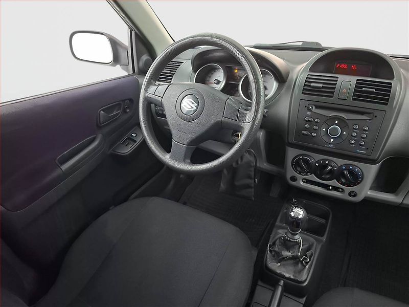 Suzuki Ignis (2004) 1.3 DDiS, po STK, jezdí dobře - fotka 7 z 15