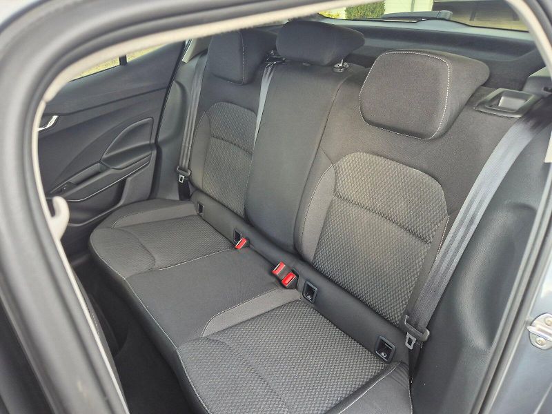 Škoda Fabia (2025) Top Selection 1.0TSi 85kW 6°ma - fotka 13 z 27