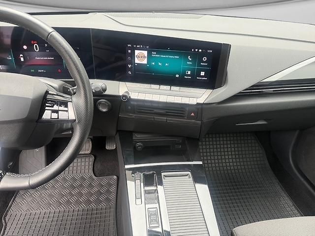 Opel Astra (2025) ST GS 1,2Turbo 130k AT8 - fotka 10 z 15
