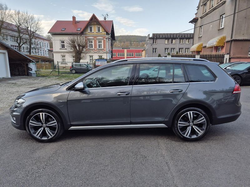 Volkswagen Golf Variant (2020) ALLTRACK 2,0TDi,135kw,4MOTION - fotka 6 z 44