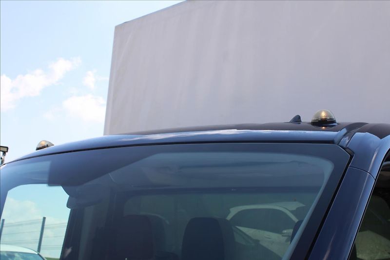 Ford Transit 2,2 TDCi valník + plachta - fotka 27 z 30