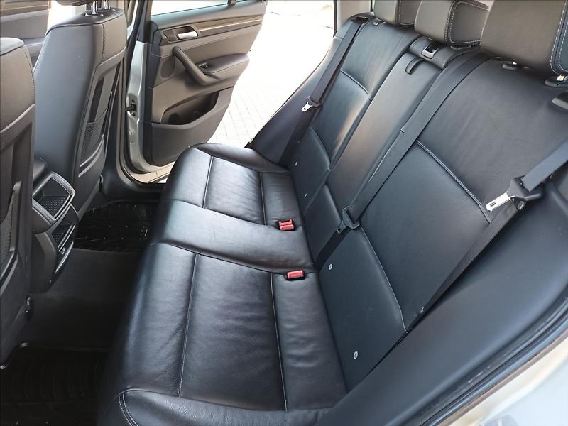 BMW X3 2,0 d,xDrive,KŮŽE,NAVI,TAŽNÉ - fotka 18 z 41