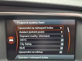 Volvo V40 (2012) 2.0D3 110kW AUT -1.MAJITEL - náhled 18