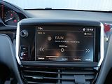 Peugeot 2008 (2019) 1.2 PT, 1.maj,ČR, Active - náhled 15