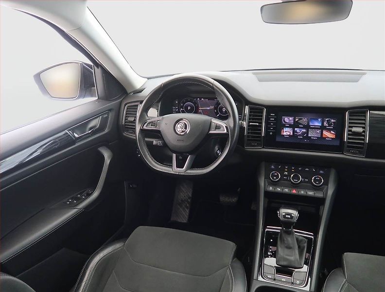 Škoda Kodiaq (2020) Style 1.5 TSI, digi klima - fotka 7 z 27