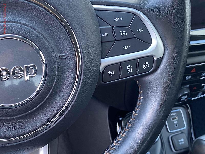 Jeep Compass (2020) 1.4 M-Air 4WD, Limited, AT - fotka 13 z 18