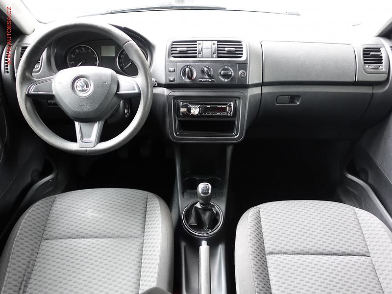 Škoda Fabia (2014) 1.2TSi, ČR, Ambition - fotka 8 z 18