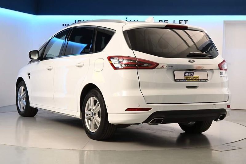 Ford S-MAX (2020) 2.0 140 KW LED SONY ACC 8AT EC - fotka 7 z 37
