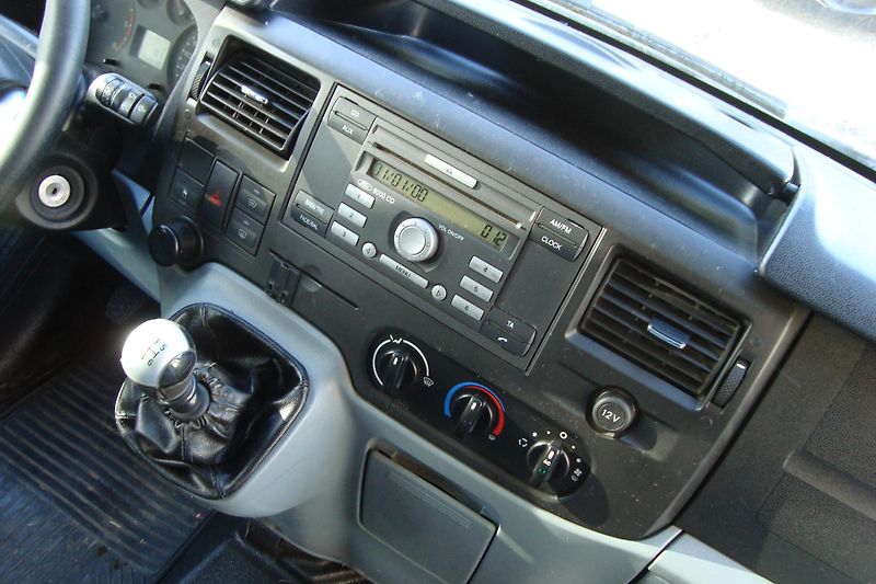 Ford Transit (2010) 2.2TDCi,300M,ČR,S.Kn,9-míst - fotka 25 z 74