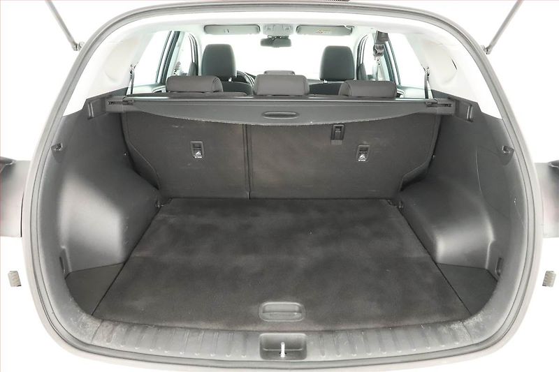 Hyundai Tucson (2018) 1.6 T-GDI, Automat, Navi - fotka 18 z 19