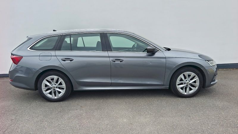 Škoda Octavia (2023) OCT.COM M-HEV STY TS 110/1.5 A - fotka 6 z 34