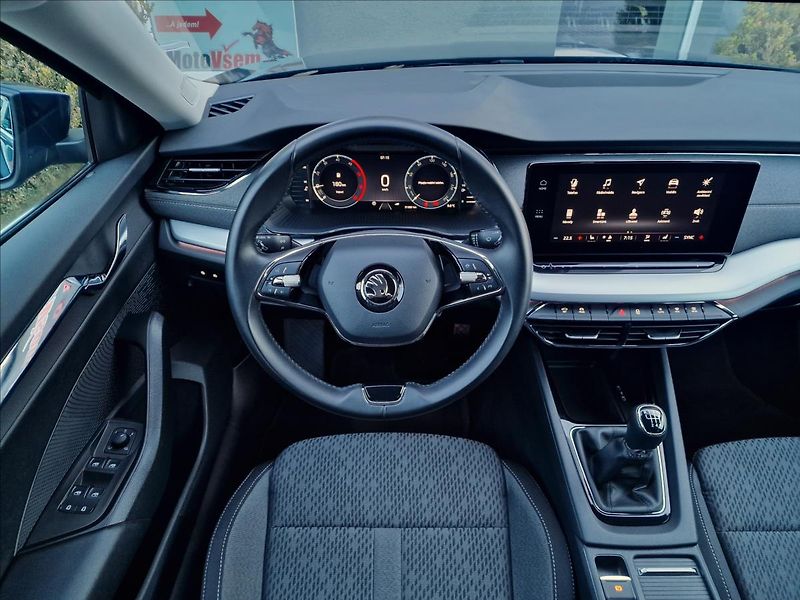 Škoda Octavia 2.0 TDi Style,původ ČR,1.Maj. - fotka 12 z 50