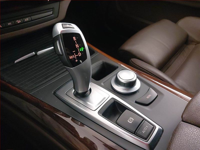 BMW X5 (2008) xDrive30d, 4X4, Automat - fotka 17 z 25