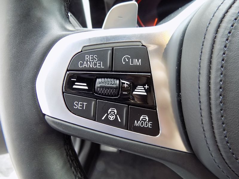 BMW Řada 3 (2020) 320d/xDrive/M-Sport/Full-LED/ - fotka 26 z 47
