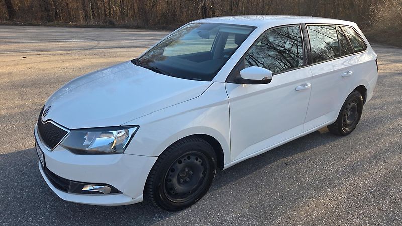 Škoda Fabia 1.0 /55kW - fotka 2 z 13
