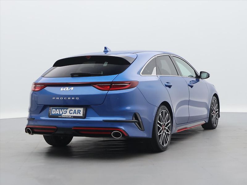 Kia ProCeed 1.6 T-GDI 150kW GT DCT - fotka 5 z 27