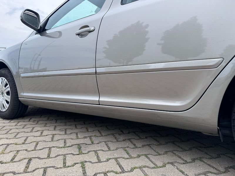 Škoda Octavia (2009) 1,4 TSI 90 KW 2. MAJ STK - fotka 19 z 50