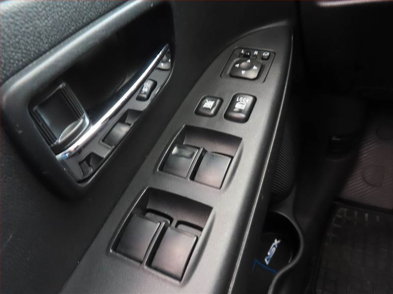 Mitsubishi ASX (2014) 1.8 DI-D, 4X4, Tempomat - fotka 15 z 16