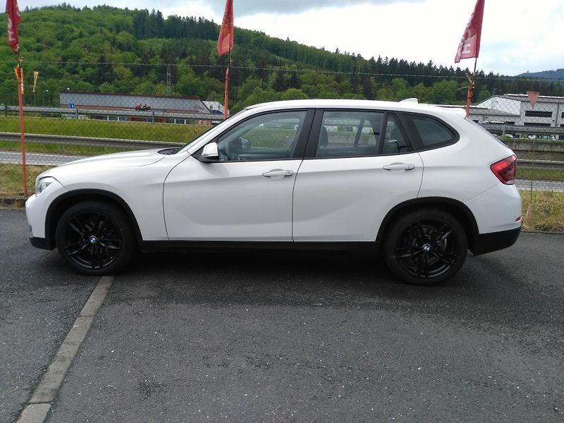 BMW X1 2,0 D  XDrive /135 kW/  - fotka 32 z 34