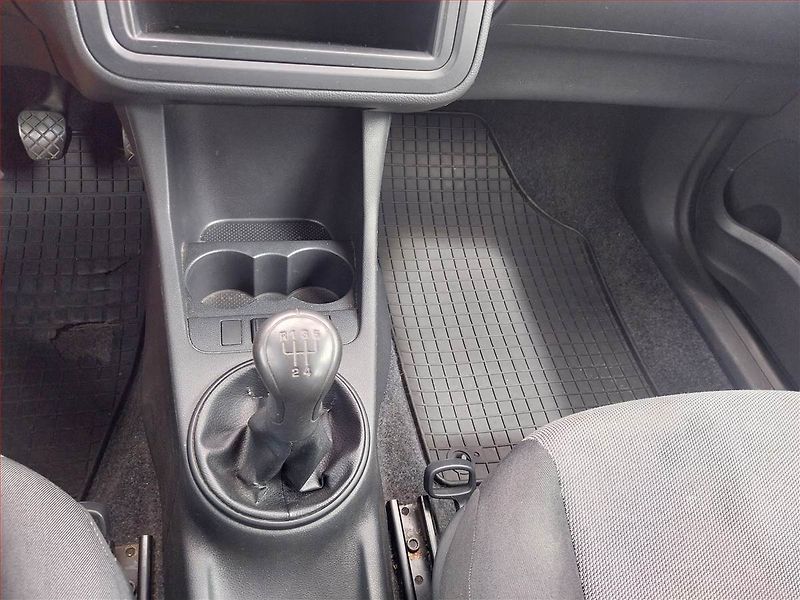 Škoda Fabia (2011) 1.2, Serv.kniha, Tažné - fotka 11 z 12