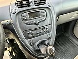 Citroën Xsara Picasso 1.6 i 70kW - náhled 16