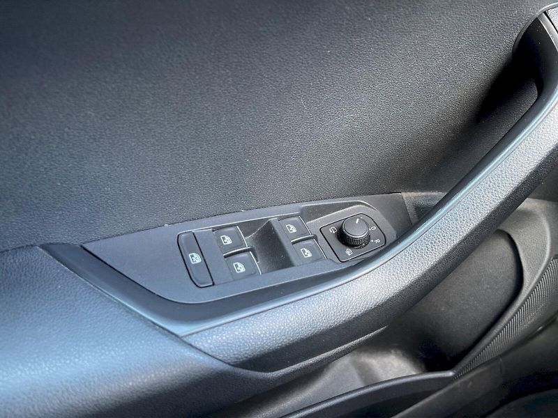 Škoda Karoq (2019) 1.5 TSI 110 kW DSG Style Plus - fotka 20 z 29
