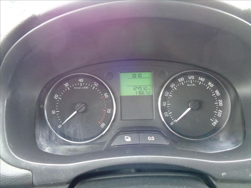 Škoda Fabia 1,2 - fotka 13 z 15