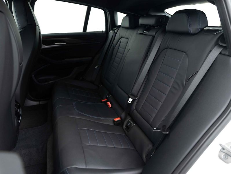 BMW X4 xDrive30d - fotka 21 z 22