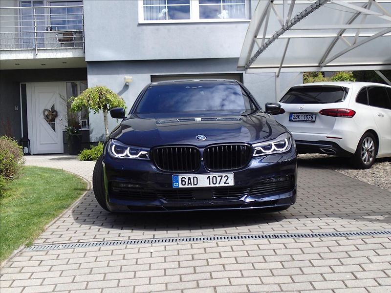 BMW Řada 7 3,0 740Ld ,XDRIVE - fotka 2 z 59