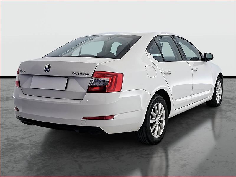 Škoda Octavia (2015) 1.4 TSI, Tempomat - fotka 5 z 13