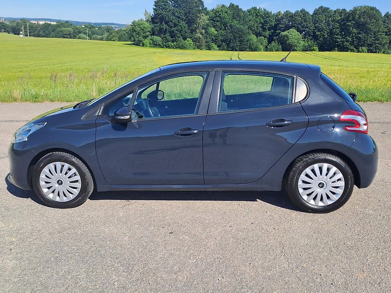 Peugeot 208 (2015) 1.0 PĚKNÝ STAV - fotka 8 z 22