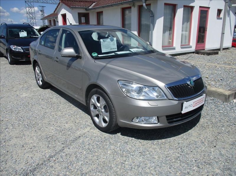 Škoda Octavia 1,4 TSI, Elegance,serv. kniha, - fotografie inzerátu