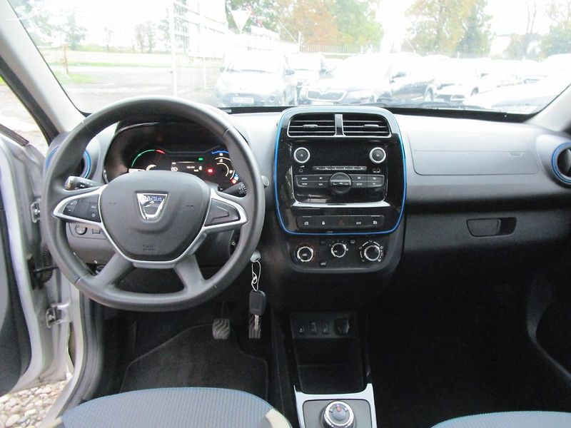 Dacia Spring ELEKTRO-BATERIE-27KWh-1.MAJITE - fotka 18 z 24