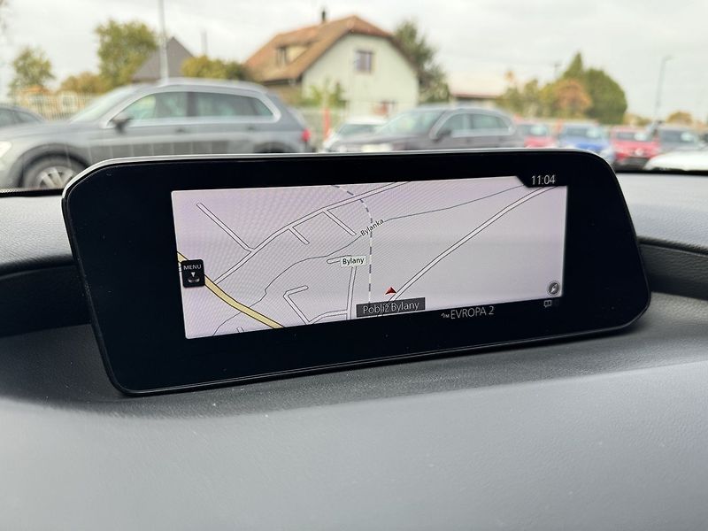 Mazda 3 (2019) 2.0i G-122 Ad.LED Bose Kamera - fotka 14 z 49
