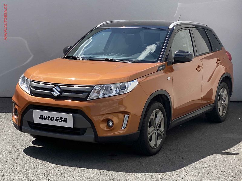 Suzuki Vitara (2018) 1.6i, 2.maj,ČR, AC, výhřev - fotka 3 z 15