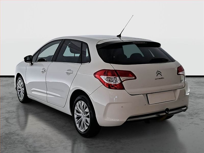 Citroën C4 (2012) 1.6 HDi, Serv.kniha, Tempomat - fotka 4 z 19