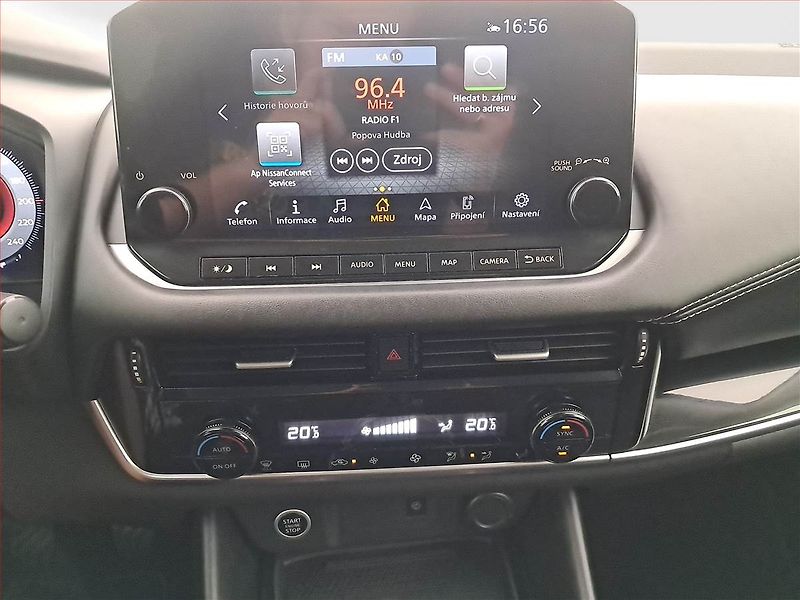 Nissan Qashqai (2022) 1.3 DIG-T - fotka 12 z 17