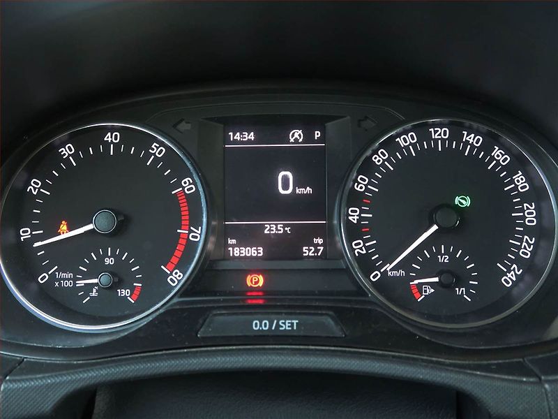 Škoda Fabia (2016) 1.2 TSI, Automat, Tempomat - fotka 11 z 17