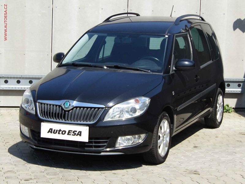 Škoda Roomster (2012) 1.2 TSi, AC, výhřev sed - fotka 3 z 16
