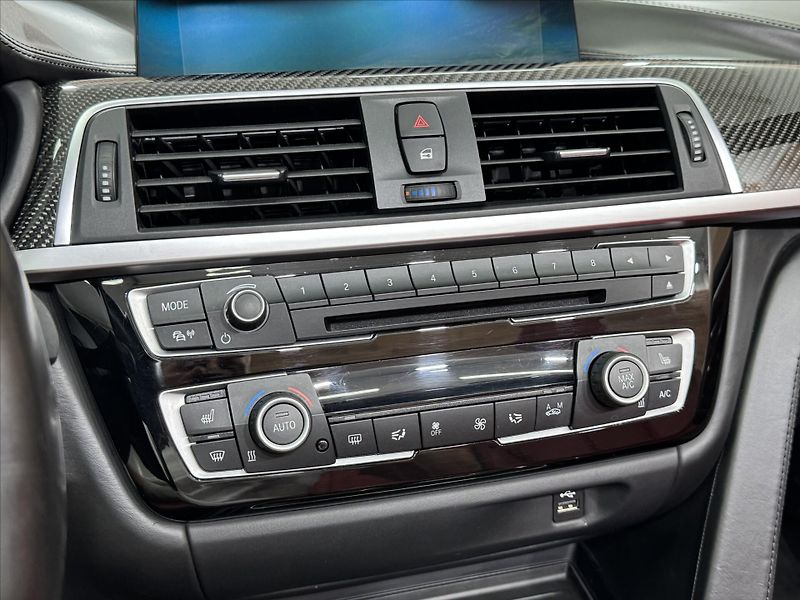 BMW Řada 4 435d M-SPORT - fotka 13 z 28