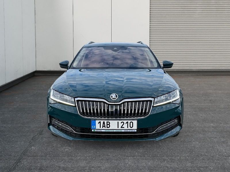 Škoda Superb (2023) L&K 2.0TDI 110kW DSG DPH CZ - fotka 2 z 11