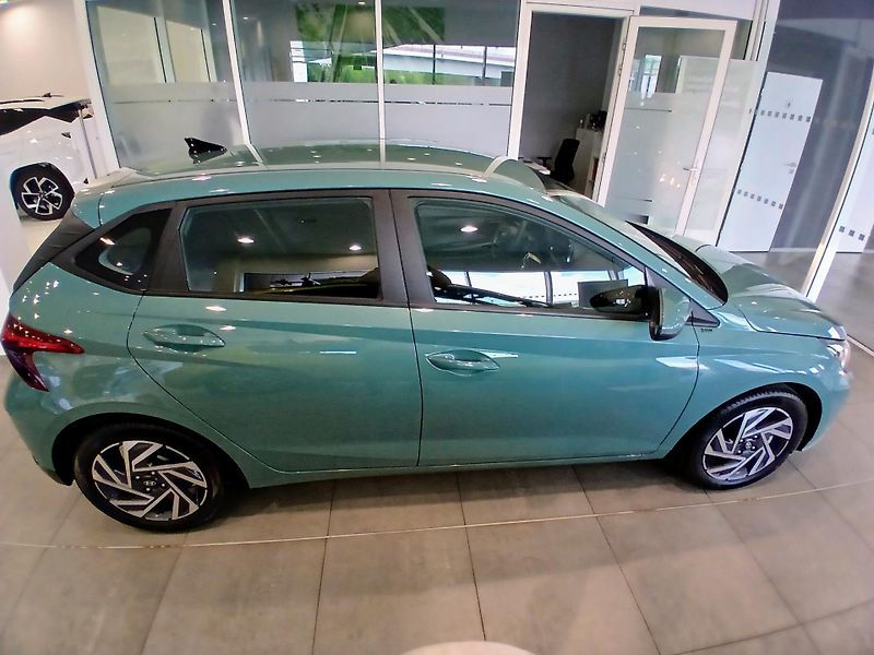 Hyundai i20 (2026) 1.0 T-GDI MT GO PLUS! MR26 - fotka 2 z 17